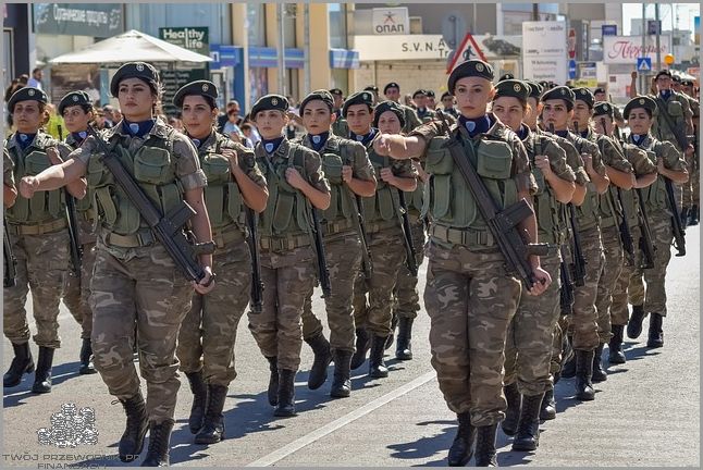 Ile Zarabia Żołnierz Na Misji? Sprawdź!