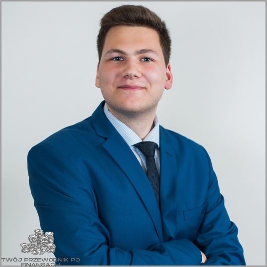 Phinance S.A.: Oszuści Czy Pomocnicy?