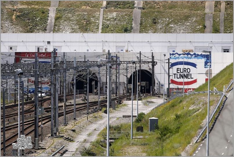 Tunel Pod Kanałem La Manche - Co się kryje pod powierzchnią?.