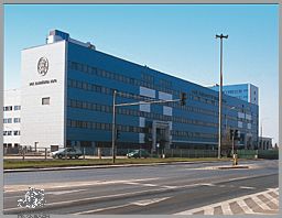 Bank Handlowy W Warszawie: Zaskakujące Nowości!