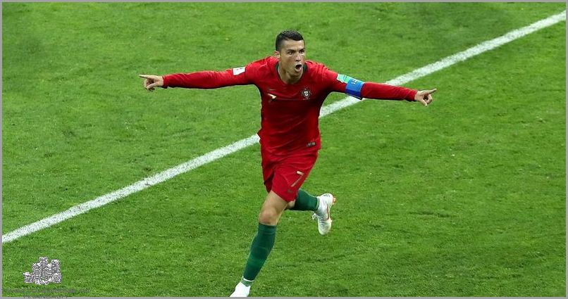 Ile Zarabia Cristiano Ronaldo? Wszystko Ci Powiemy!