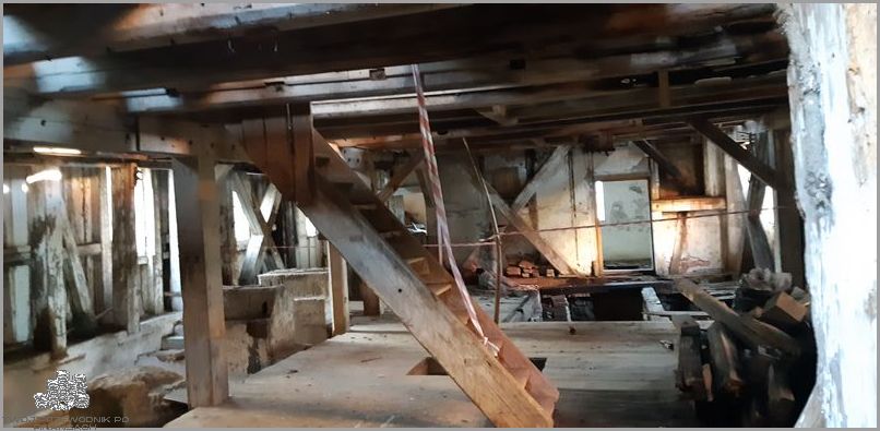 Odkryj Tajemnicę Starego Miasta z Kodem Pocztowym!